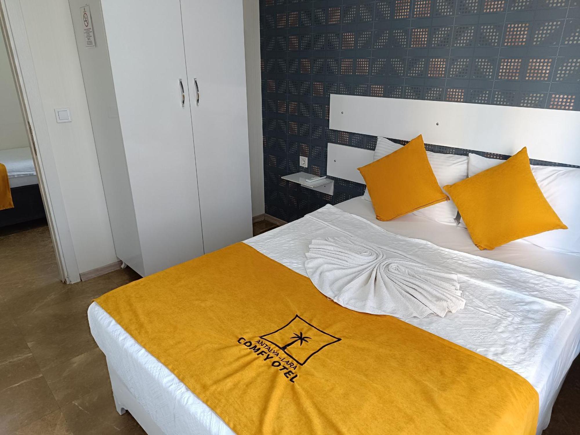 Comfy Otel Antalya Lara Екстериор снимка