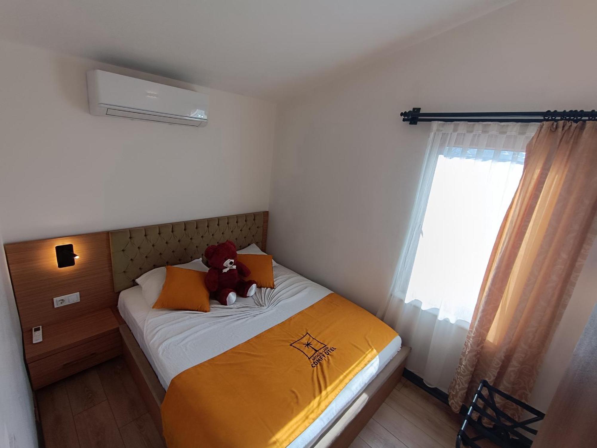 Comfy Otel Antalya Lara Екстериор снимка